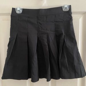 BLACK TENNIS SKIRT